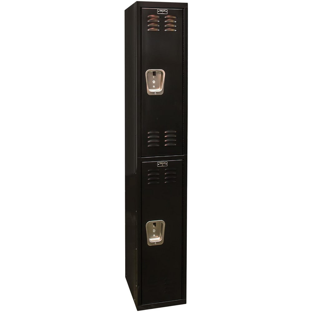 Horizontal Locker: Latch