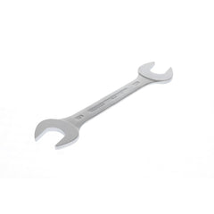 Open End Wrenches; Head Type: Flat; Wrench Size: 41 x 46 mm; Material: Vanadium Steel; Finish: Chrome