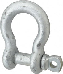 Made in USA - 1" Nominal Chain Size, 8.5 Ton Carbon Steel Screw Anchor Shackle - 1" Diam, 1-1/8" Pin Diam, 3-3/4" High x 1-11/16" Wide Inside Jaw, 2-1/2" Inside Width, 2-3/8" Max Body Thickness - USA Tool & Supply