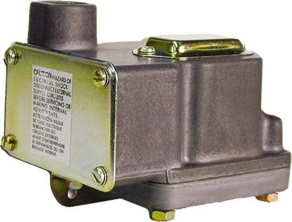 Barksdale - 1.5 to 150 psi Adjustable Range, 300 Max psi, Diaphragm Pressure Switch - 1/4 NPT Female, Screw Terminals, 2 x SPDT Contact, 304SS Wetted Parts, 0.5% Repeatability - USA Tool & Supply