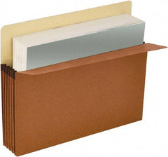 UNIVERSAL - 8-1/2 x 11", Letter Size, Redrope, 3-1/2" Expanding Wallet - Straight Tab Cut Location - USA Tool & Supply
