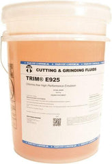 Master Fluid Solutions - Trim E925, 5 Gal Pail Emulsion Fluid - Water Soluble, For Cutting, Drilling, Sawing, Grinding - USA Tool & Supply