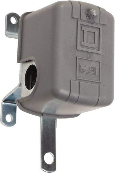 Square D - 1 NEMA Rated, DPST, Float Switch Pressure and Level Switch - 575 VAC, Line-Load-Load-Line Terminal - USA Tool & Supply