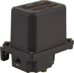 Square D - 7 and 9 NEMA Rated, SPDT, 1 to 40 psi, Electromechanical Pressure and Level Switch - Adjustable Pressure, 120 VAC at 6 Amp, 125 VDC at 0.22 Amp, 240 VAC at 3 Amp, 250 VDC at 0.27 Amp, 1/4 Inch Connector, Screw Terminal, For Use with 9012G - USA Tool & Supply