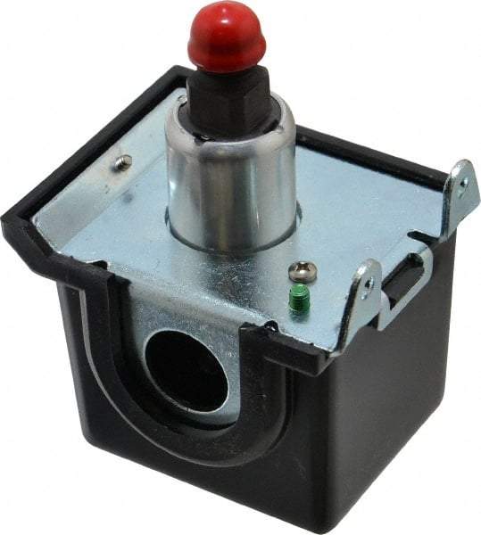 United Electric Controls - 30 to 300" Hg VAC Adjustable Range, General Purpose Diaphragm - 1/4 Thread - USA Tool & Supply