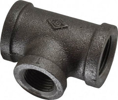 B&K Mueller - Size 3/4 x 1/2", Class 150, Malleable Iron Black Pipe Reducing Tee - 150 psi, Threaded End Connection - USA Tool & Supply