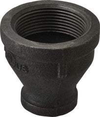 B&K Mueller - Size 1-1/2 x 3/4", Class 150, Malleable Iron Black Pipe Reducing Coupling - 150 psi, Threaded End Connection - USA Tool & Supply