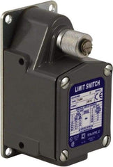 Square D - SPDT, 600 VAC, Screw Terminal, Rotary Spring Return Actuator, General Purpose Limit Switch - 1, 2, 4, 12, 13 NEMA Rating, IP67 IPR Rating - USA Tool & Supply