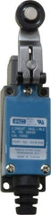 Value Collection - SPDT, NC/NO, 120 VAC, 250 VAC at 5 Amps, Screw Terminal, Roller Lever Actuator, General Purpose Limit Switch - USA Tool & Supply