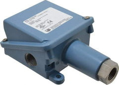 United Electric Controls - 10 to 100 psi Adjustable Range, 1,500 Max psi, General Purpose Diaphragm - 1/2 NPTF - USA Tool & Supply