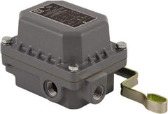 Square D - 4 NEMA Rated, DPST, Float Switch Pressure and Level Switch - 230 VAC, Line-Load-Load-Line Terminal - USA Tool & Supply