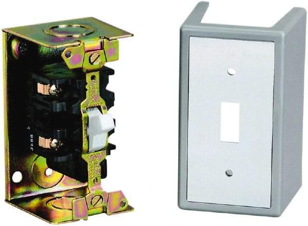 Square D - 3 Poles, 18 Amp, M-0 NEMA, Enclosed Pushbutton Manual Motor Starter - 3 hp at 200 to 230 VAC & 5 hp at 380 to 575 VAC, CSA, NEMA 4/4X & UL Listed - USA Tool & Supply