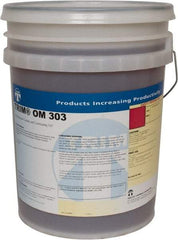 Master Fluid Solutions - Trim OM 303, 5 Gal Pail Cutting Fluid - Straight Oil, For Thread Rolling, Thread-Form Tapping - USA Tool & Supply