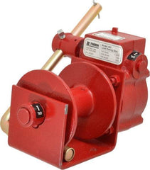 THERN - 1000/400 Lbs. Load Limit Worm Gear Hand Winch - 1,000 Lbs. Line Pull Capacity, 34 Lbs. Force to Lift 1,000 Pounds, 3/16 inch Cable Diameter - USA Tool & Supply